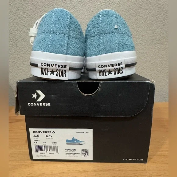 NWT convers co ed - Picture 4 of 6